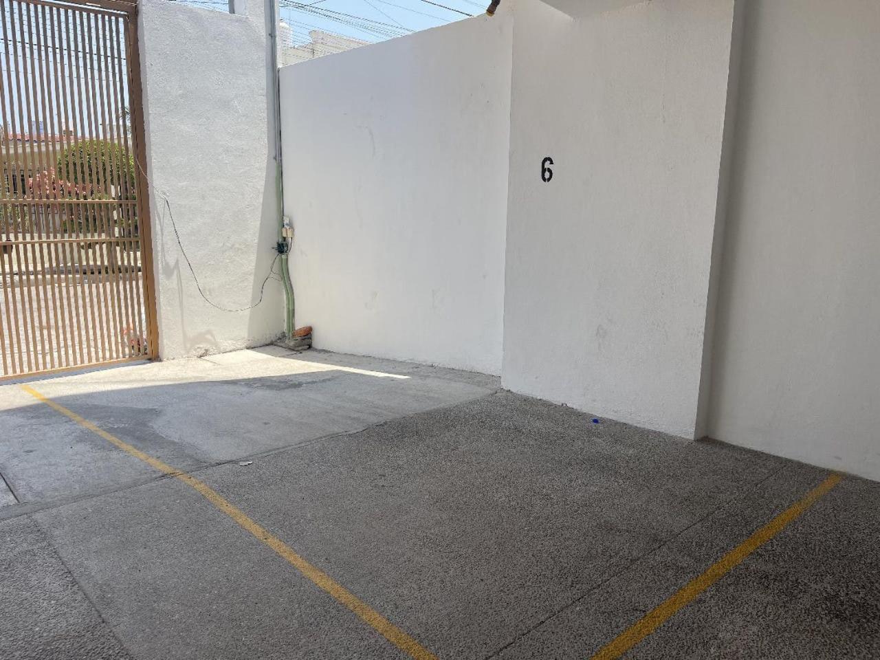 Luxe Modern-5 Star Area-walk 2 Beach-pool-bbq-view-king Bed Mazatlán