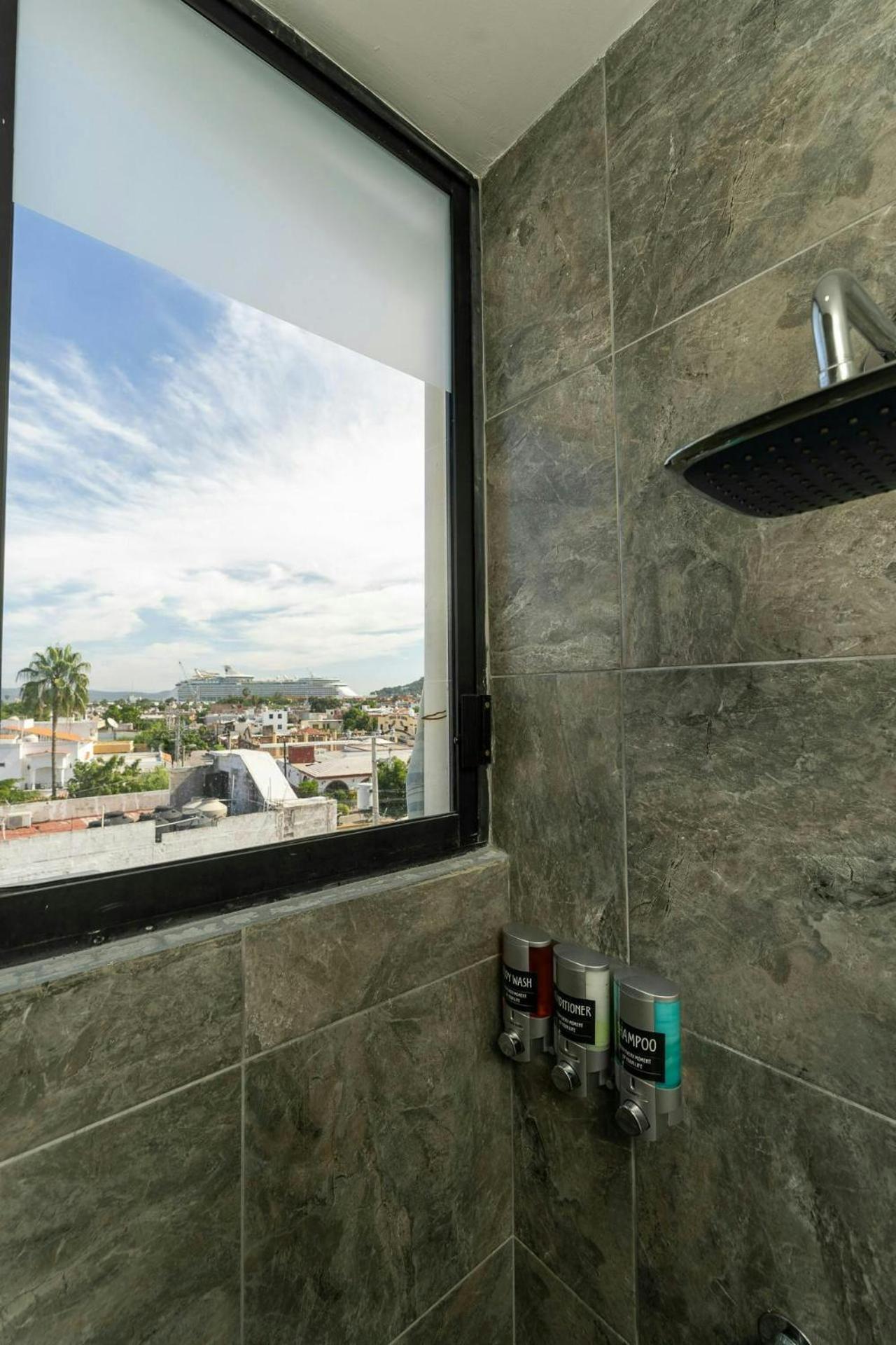 Appartement Luxe Modern-5 Star Area-walk 2 Beach-pool-bbq-view-king Bed Mazatlán