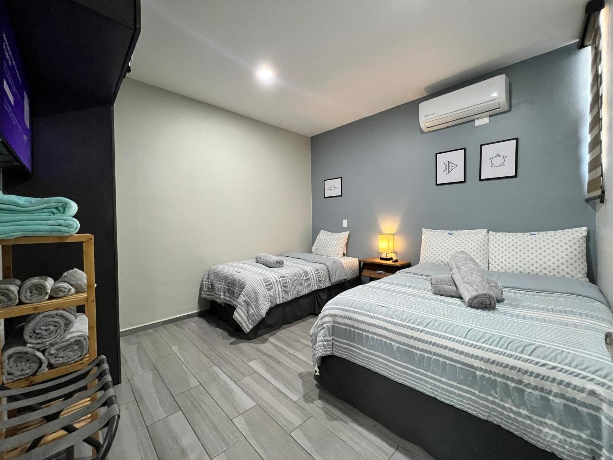 Luxe Modern-5 Star Area-walk 2 Beach-pool-bbq-view-king Bed * Mazatlán